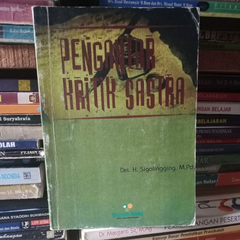 Pengantar Kritik sastra