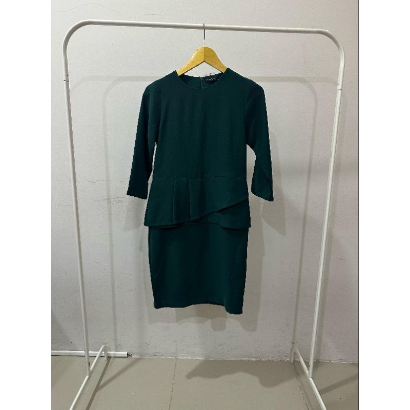 Dress Pendek Warna Army
