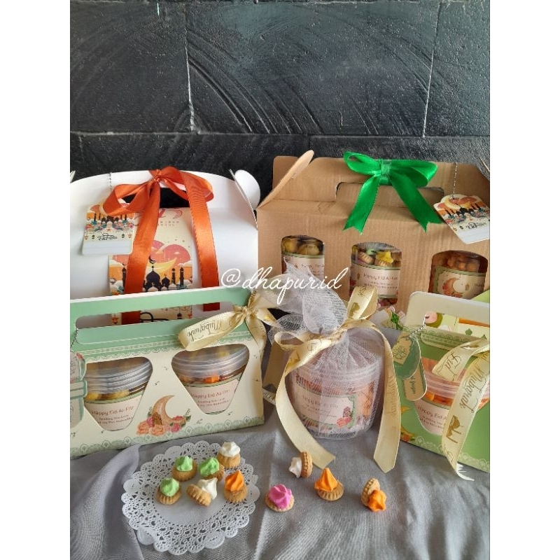 

Hampers Lebaran Snack Satuan Tile Toples 400 ml & 600 ml