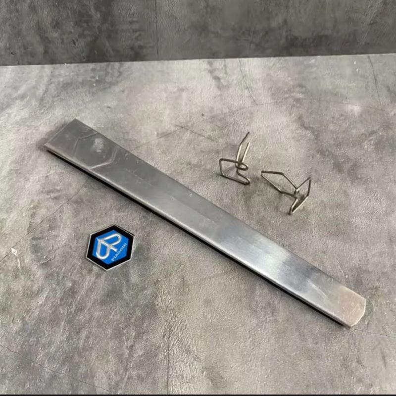 Dasi Hidung Vespa PTS Special 90CC 100CC Smallframe | Dasi Hidung Logo Chung Vespa PTS | Lis Dasi De