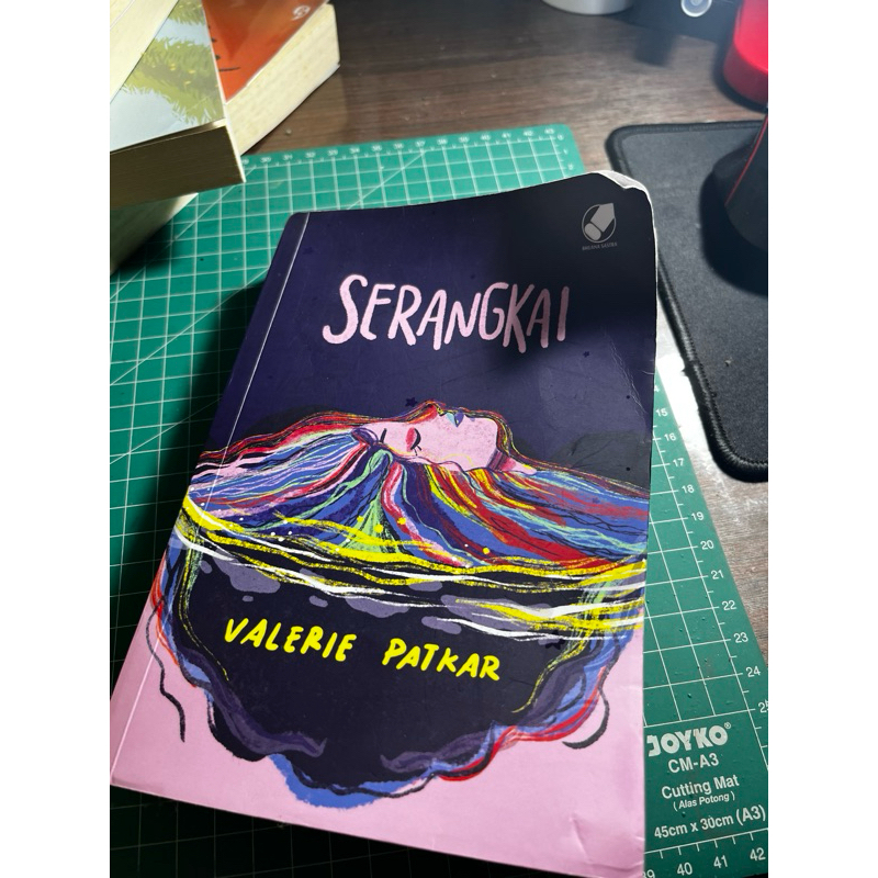 [PRELOVED] Novel serangkai - Valerie Patkar