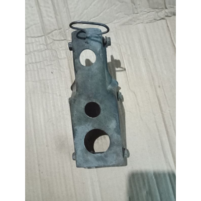 pangkon mesin set Tiger Revo