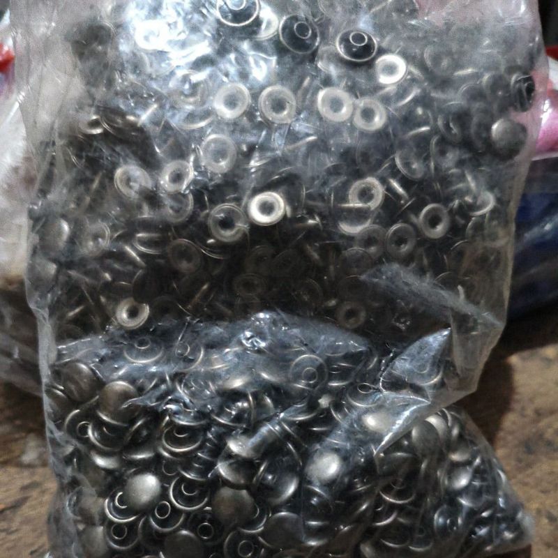 Paku / Rivet Jeans Tembaga black nikel 1 gross