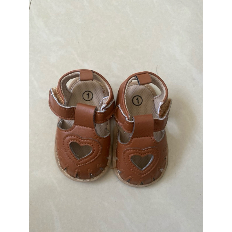 preloved sandal bayi