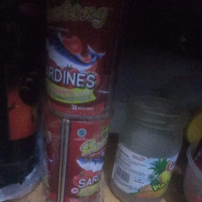 

kaleng sarden bekas