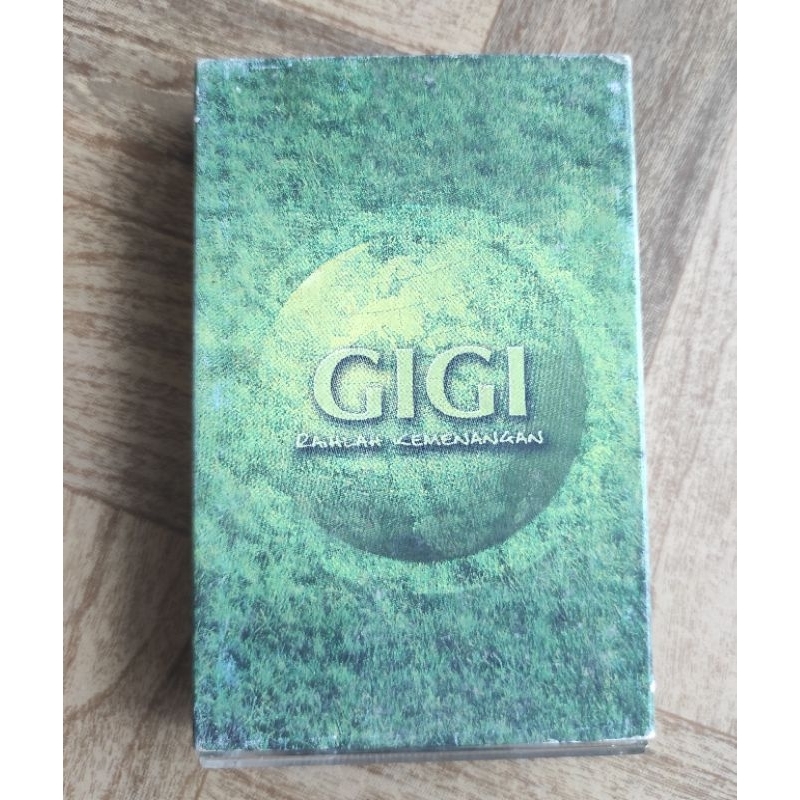 kaset pita GIGI "raihlah kemenangan"