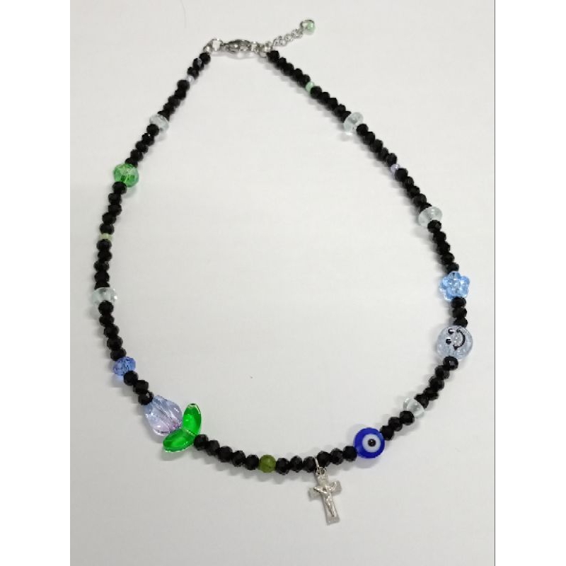 Choker kristal salib