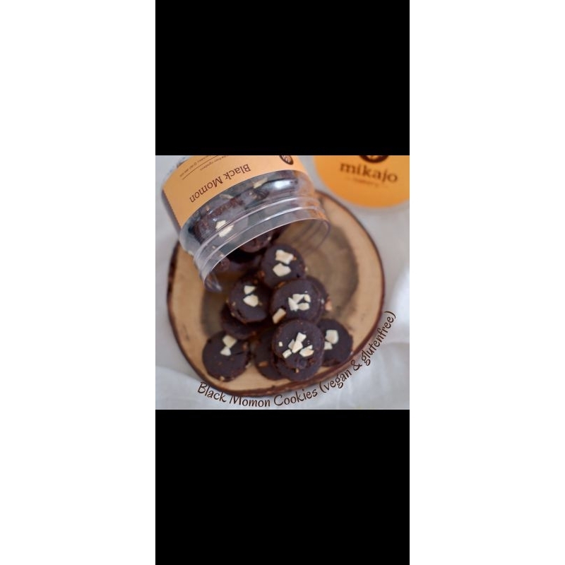 

Cookies Varian Black Momon