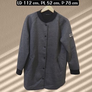 Preloved DESIGN UNITED Jaket Varsity, Size M, Unisex