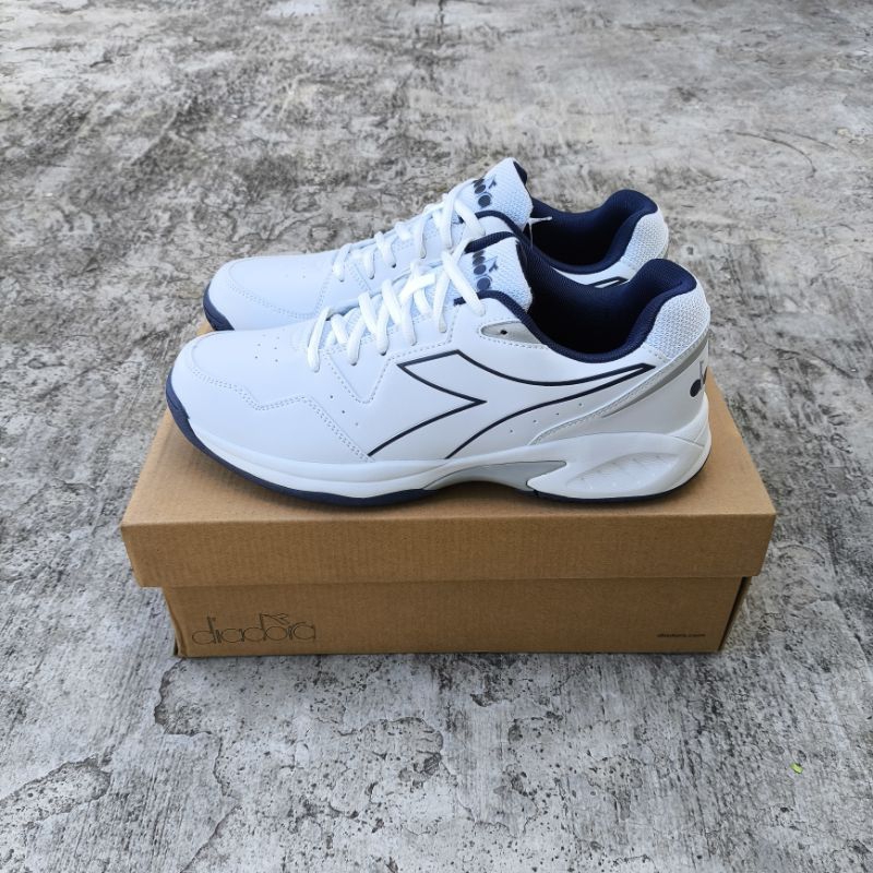 Sepatu Diadora Volee 6 White Navy Men's Volley Shoes