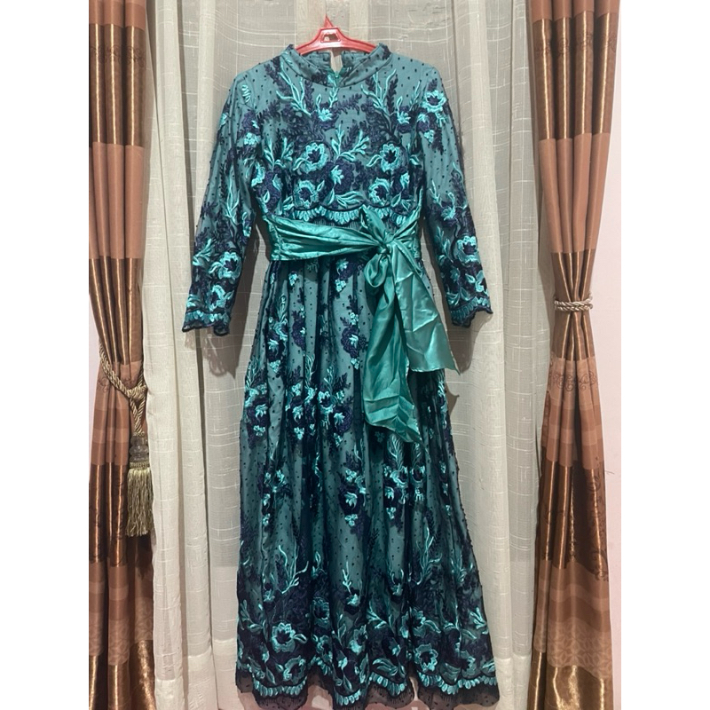 preloved dress full brokat+puring free anting klip hijab+hijab