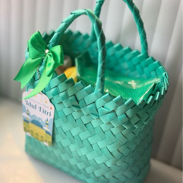 

Mini Hampers Lebaran Paket Hemat Sembako