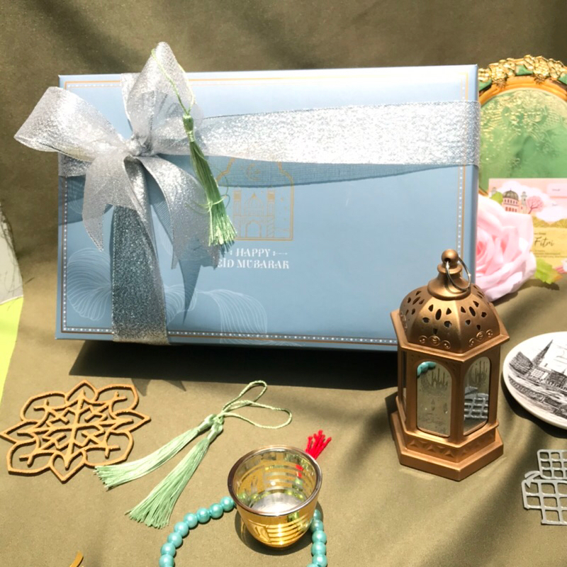 

Hampers Lebaran - Raya Hampers By Yummybee