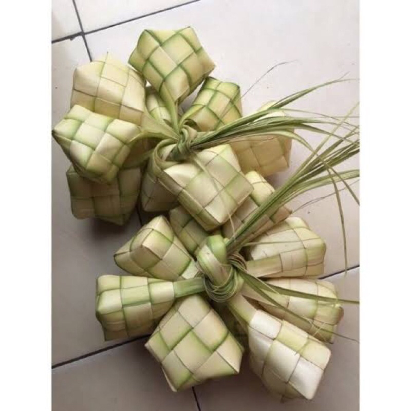 

KULIT KETUPAT SIAP ISI