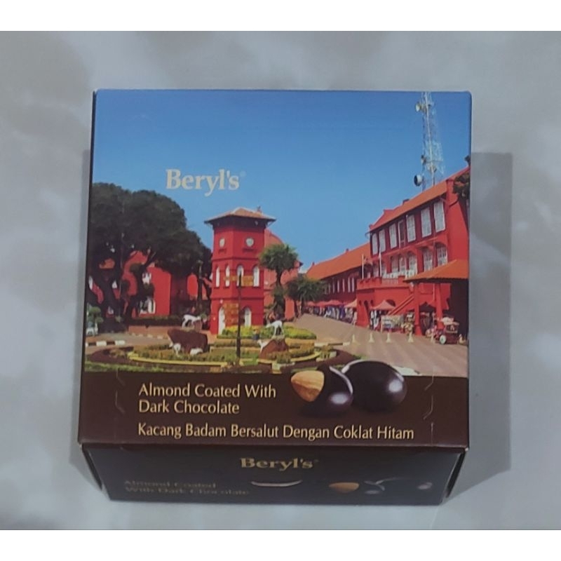 

Almond Coated With Dark Chocolate 70 gram Ready Stock