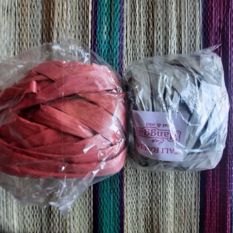 

Tali rafia plastik roll kecil
