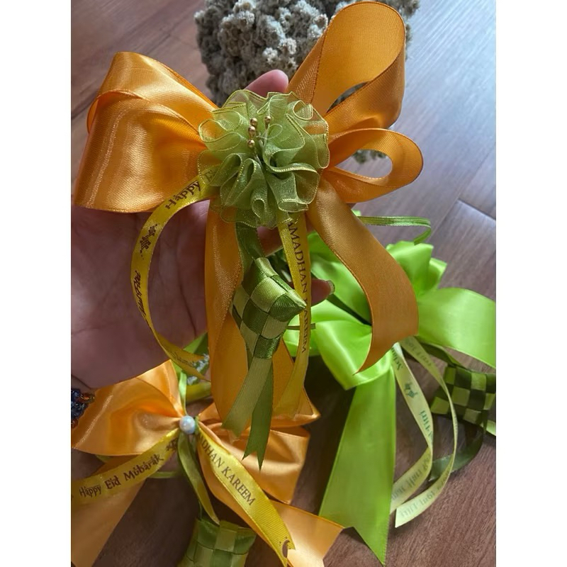 

Hiasan Pita Lebaran/ Hiasan Pita Hampers