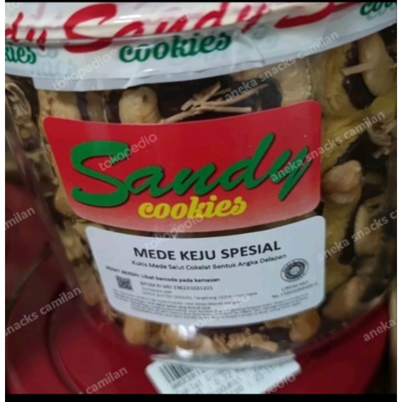 

Sandy Mede Keju special toples besar