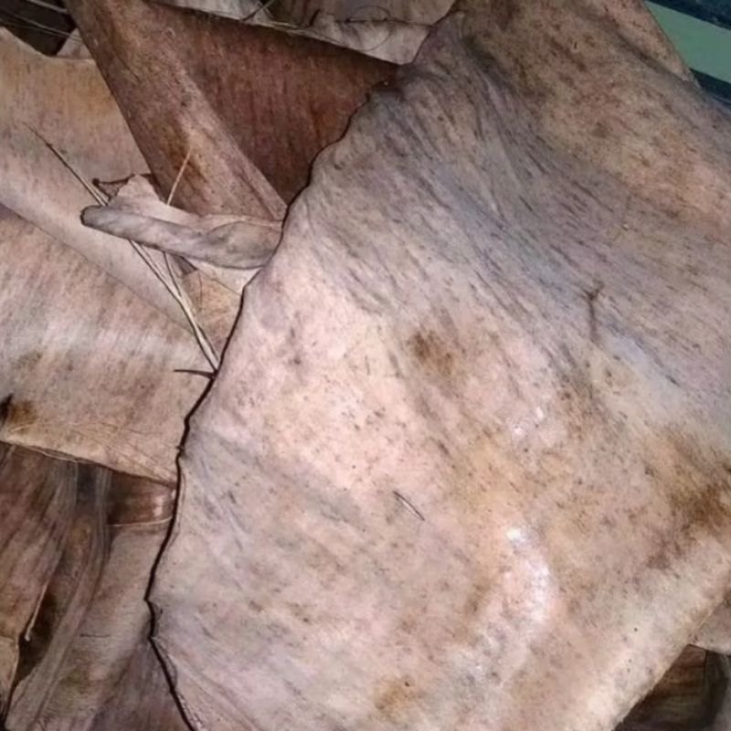 

Daun Pisang Kering / Klaras 200 gram