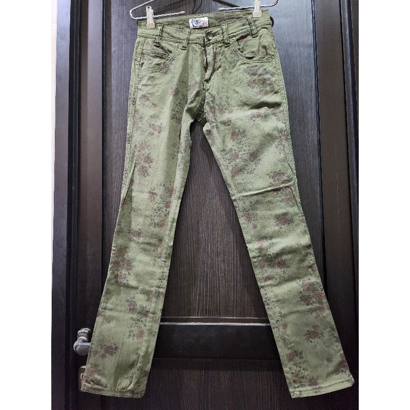 Celana Jeans Wanita Hijau Army Olive Mawar Stretch Slimfit