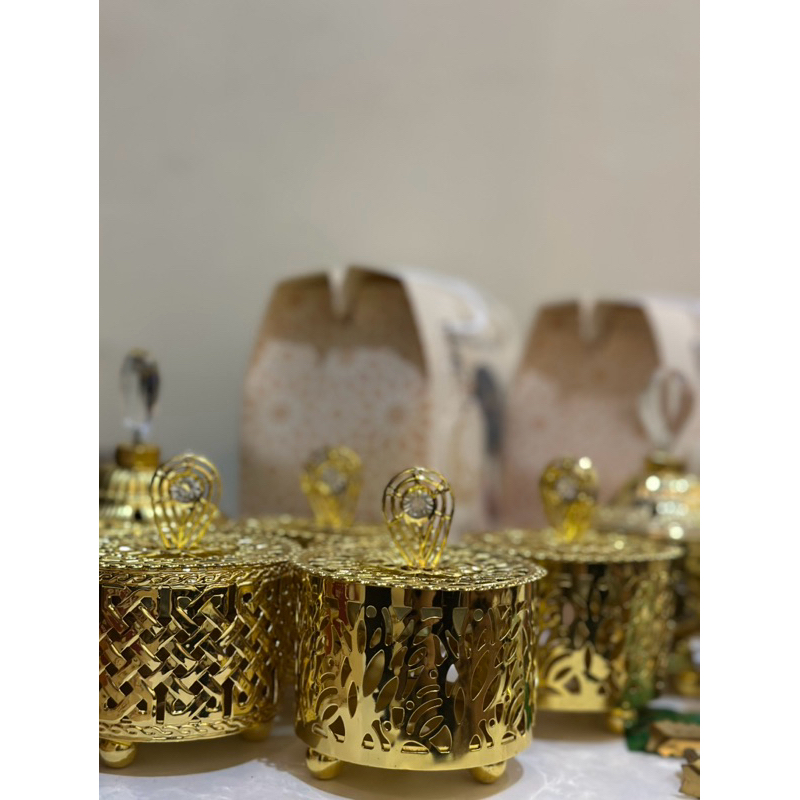 

Hampers Ied series by busyro