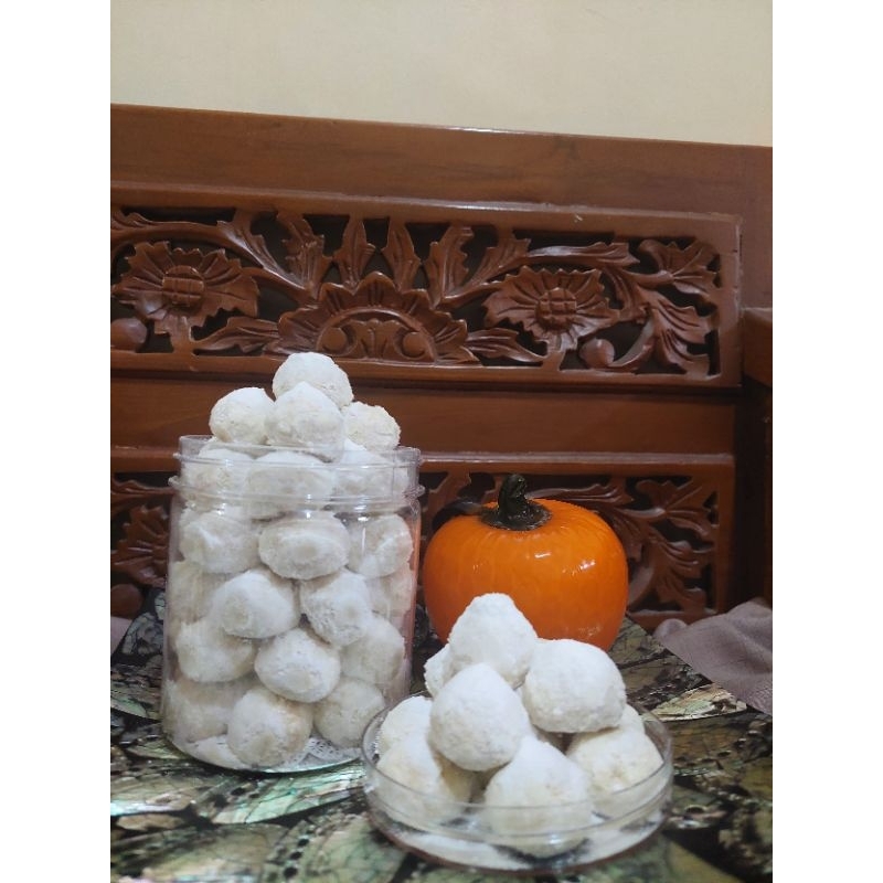 

produk homemade cookies by aresha cookies(pricelist lengkap ada di foto)