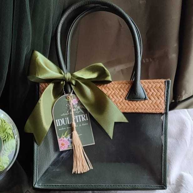 Tas Hampers Anyaman