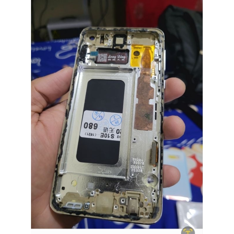 LCD Samsung S10e minus