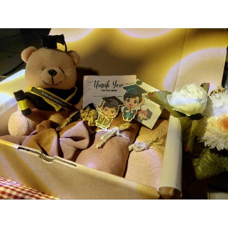 Special Graduation/hampers graduation/wisuda/sekolah