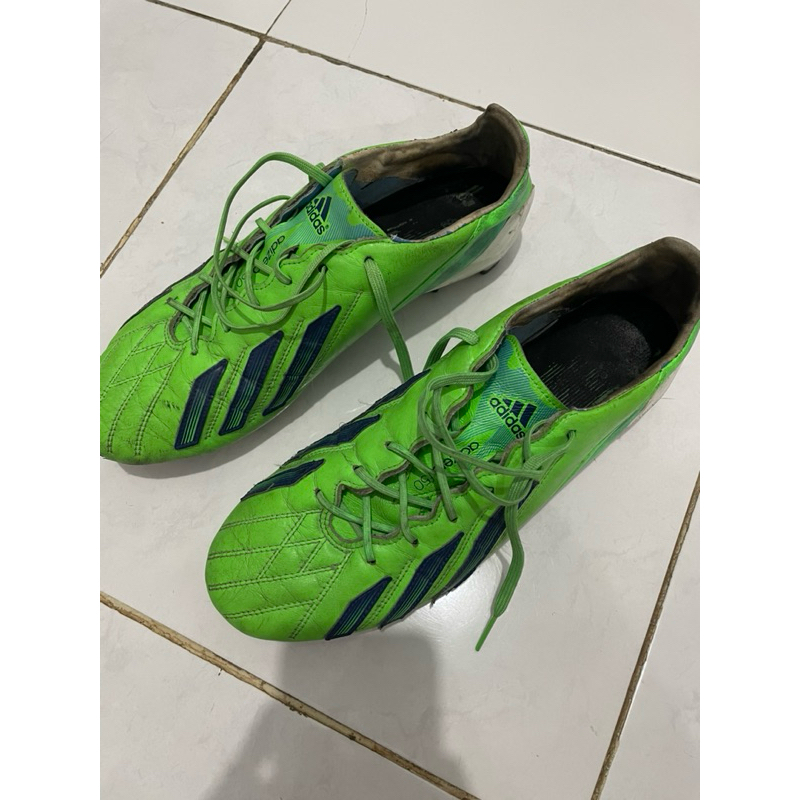 Sepatu Bola Adidas F50 Leather
