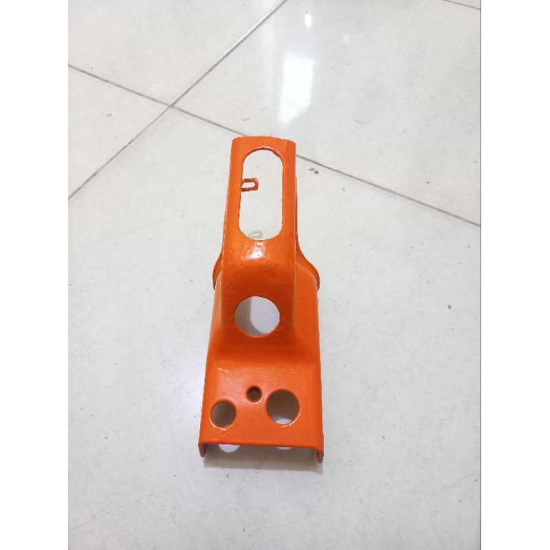 Pangkon Dudukan Mesin Depan Honda TLR Original