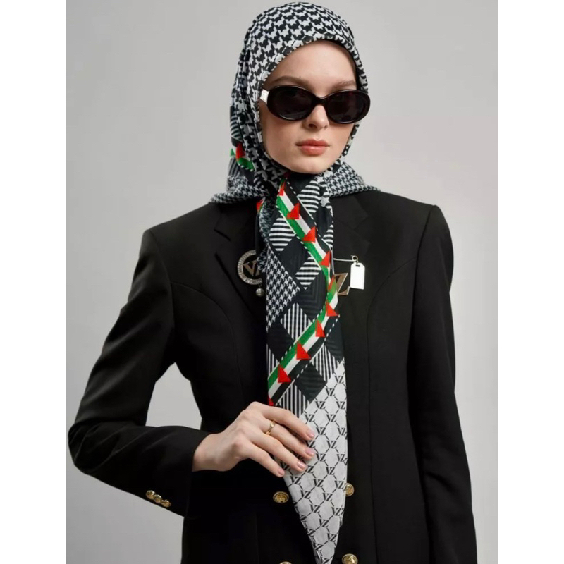 VZ Hurriya Scarf by Vivi Zubedi ( PALESTINE EDITION ) / VIVI ZUBEDI HURRIYA SCARF