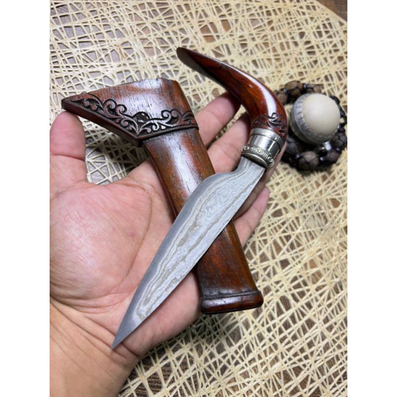 ras  pamor dato" kayu  ukir