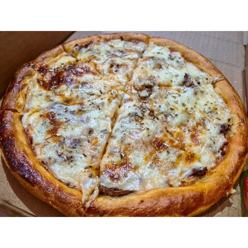 

Pizza diameter 22cm 6 slices