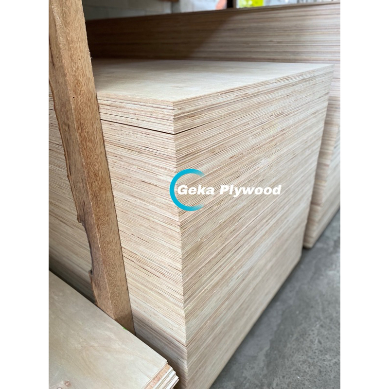 Triplek 18mm Semi Meranti uty better sanding 2x