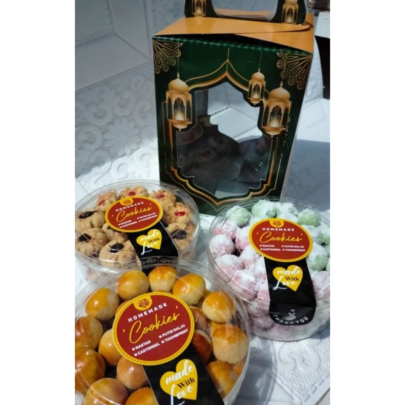 

PARSEL KUE KERING PREMIUM
