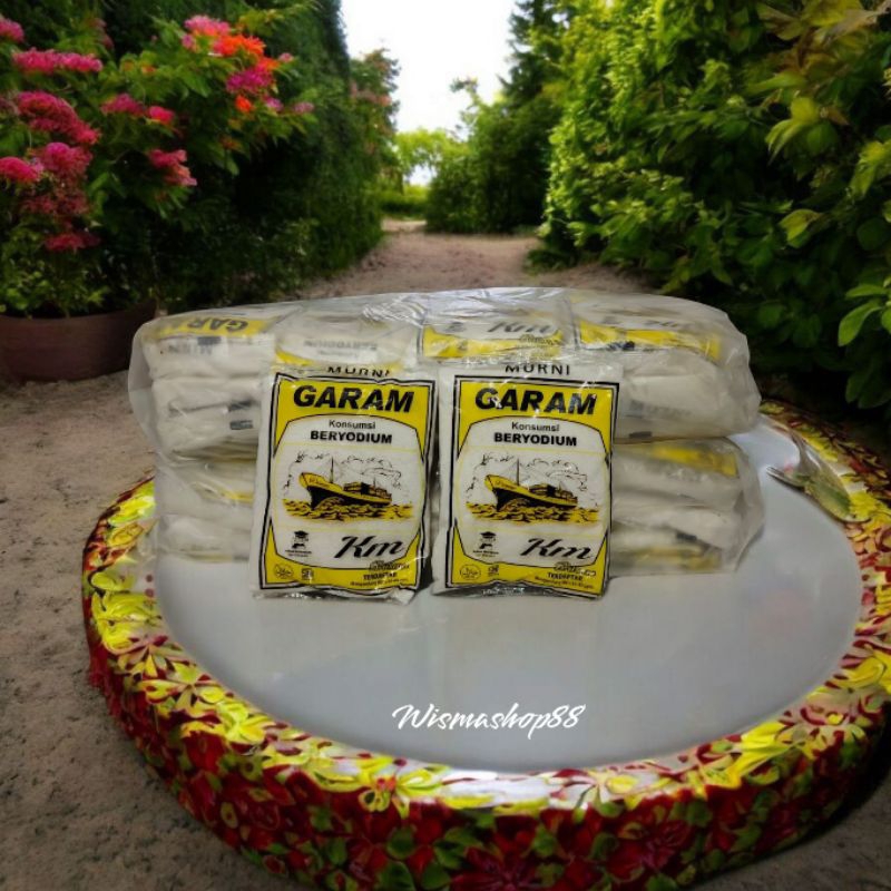 

GARAM KM PRISMA 150 GRAM ISI 40 PCS / GARAM MASAK BERYODIUM / BUMBU DAPUR