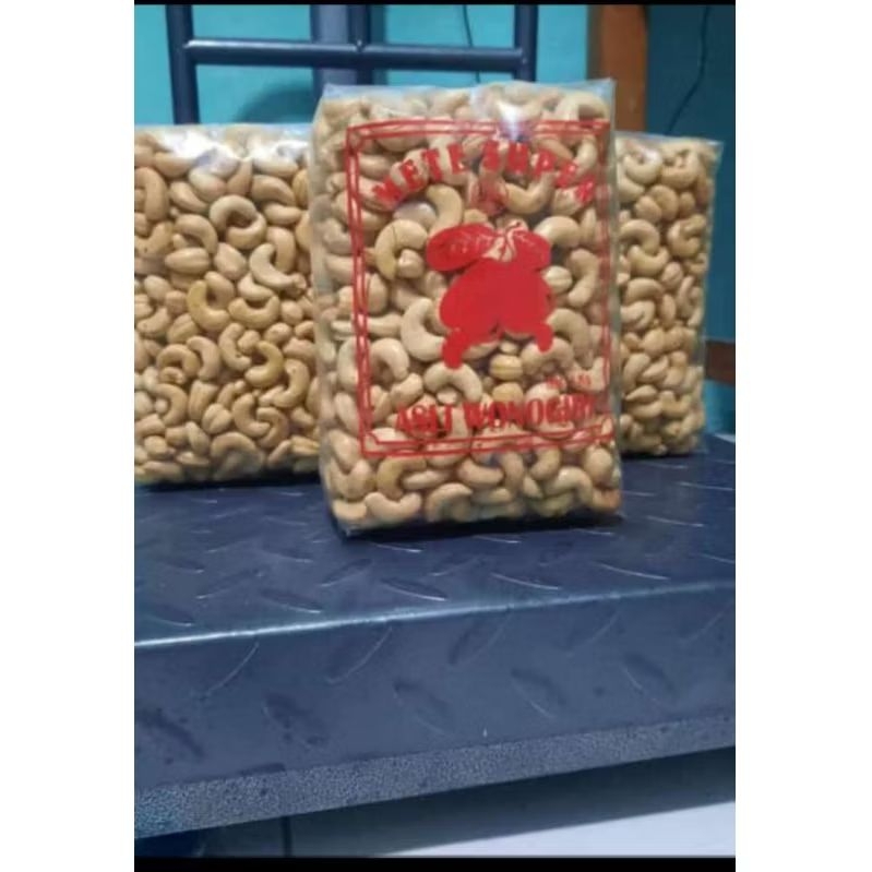 

(PROMO)kacang mete Wonogiri goreng utuh premium