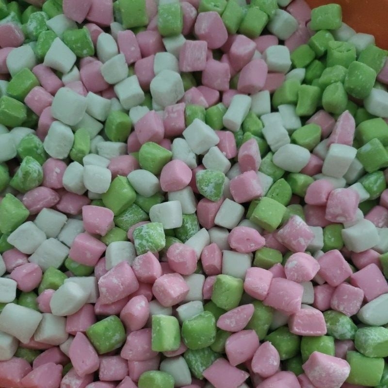 

PACAR CINA - Bahan tambahan untuk kolak