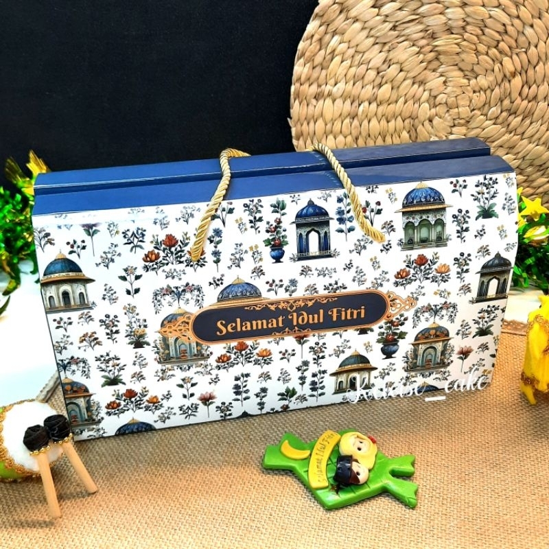 

( isi 5 pcs / @ 9.000 ) BOX/DUS KUE KERING IDUL FITRI ISI 3 TOPLESJAR 750 ML