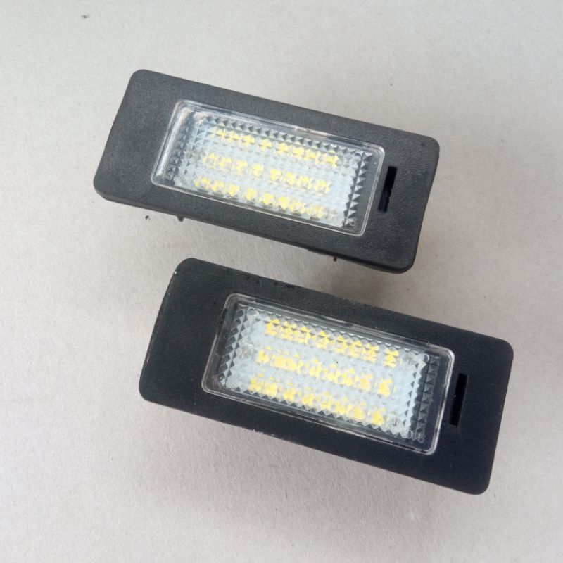 Lampu LED Plat Nomor Belakang BMW E39 E90 E60