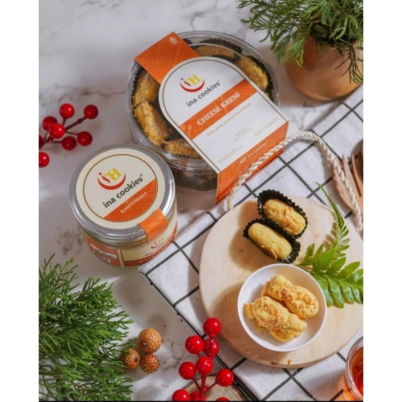 

INA COOKIES PREMIUM ( KUE SANGAT EMPUK!! )