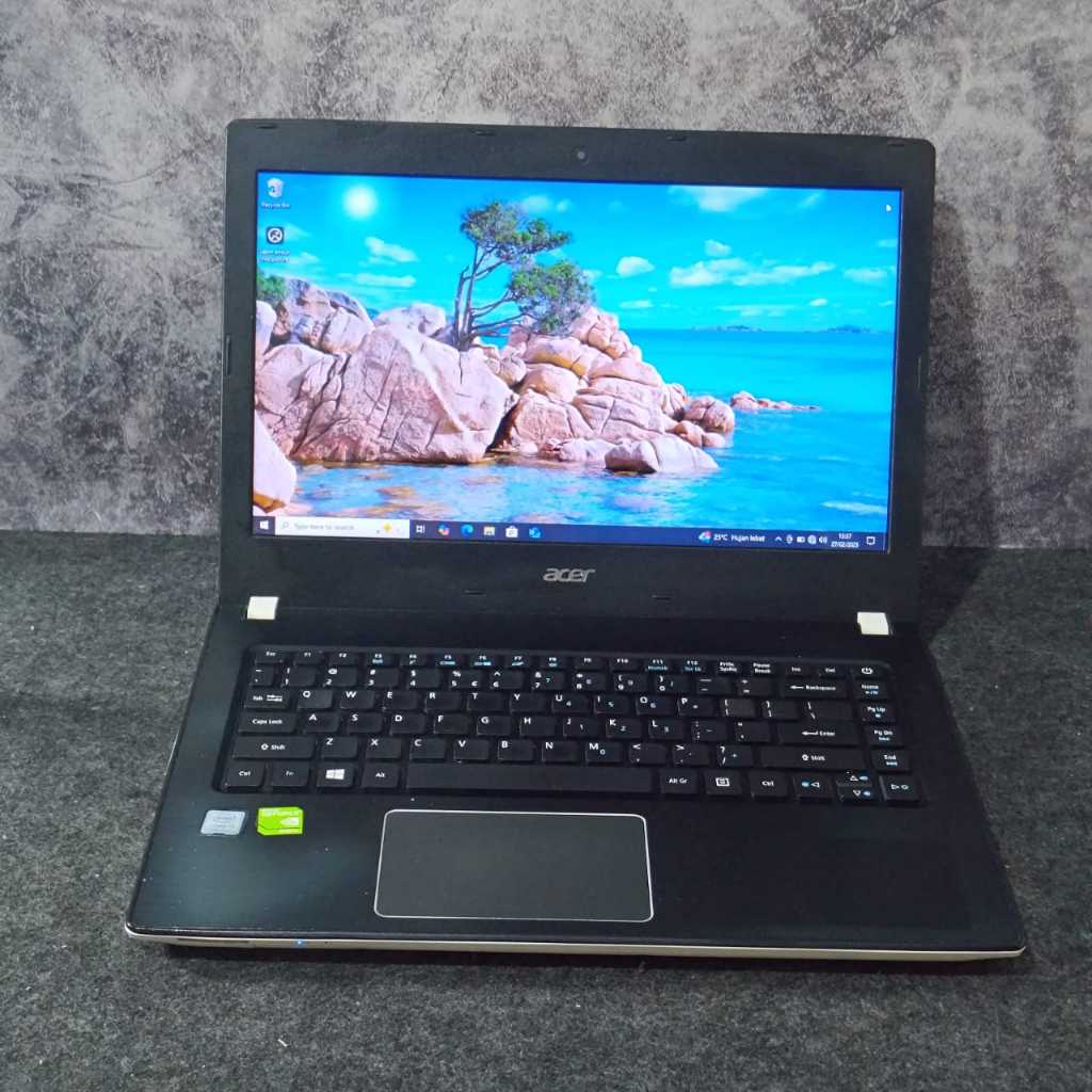 Acer Aspire i5 7200U VGA Nvidia 940MX / Laptop Seri E5 475G / Good Condition