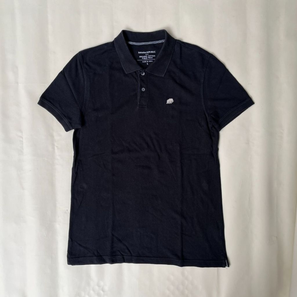 BANANA REPUBLIC T-Shirt Black / Kaos Polo Hitam