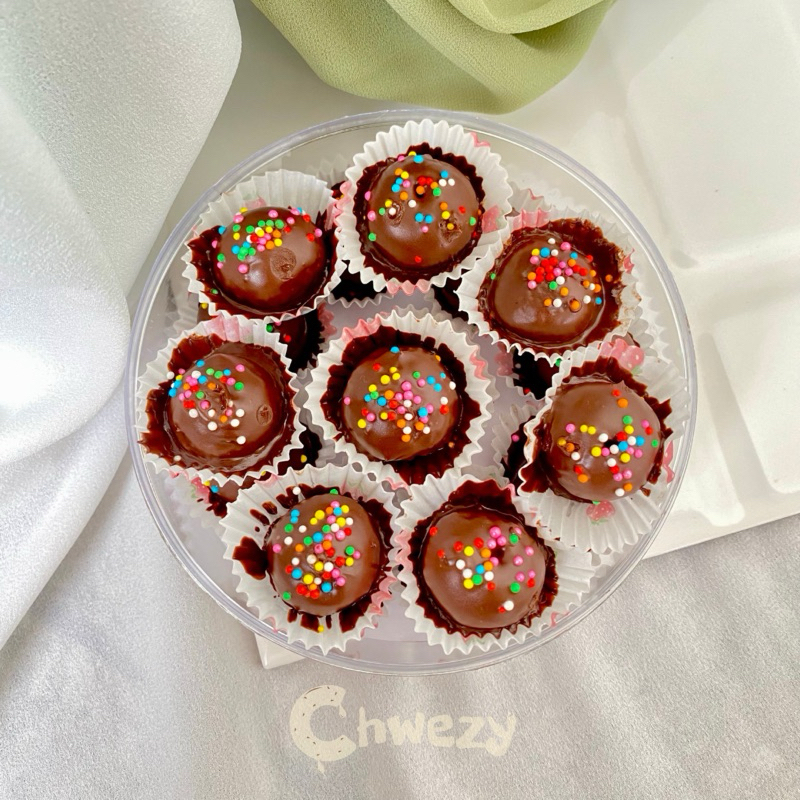 

Hampers Lebaran • Milky Choco Ball kemasan 250gr & 500gr