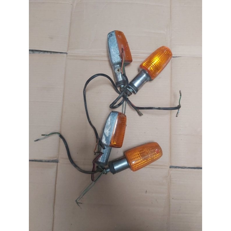 Lampu sen tiger lama/2005 Ori copotan