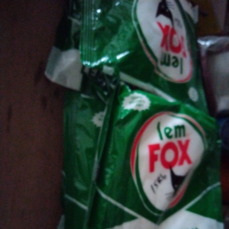 

Lem kayu /Lem fox