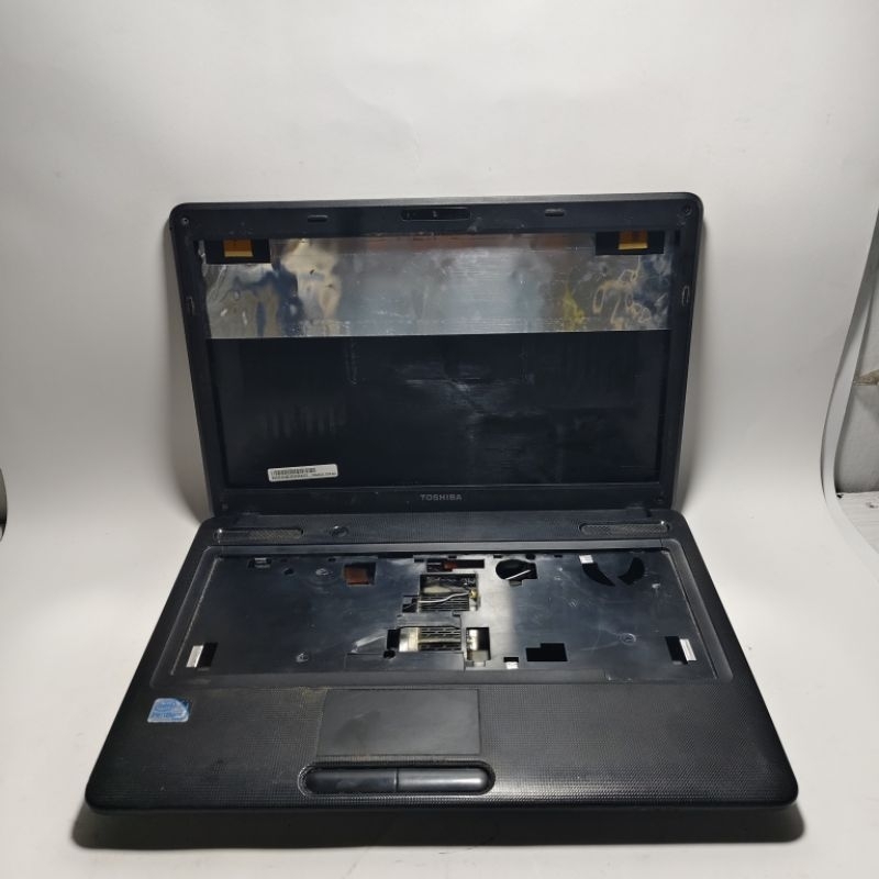 Casing case Kesing LaptopToshiba Satellite C605 C600