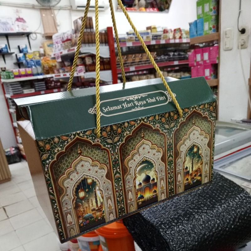 

(6PC)KOTAK/BOX LEBARAN AUGIRA18