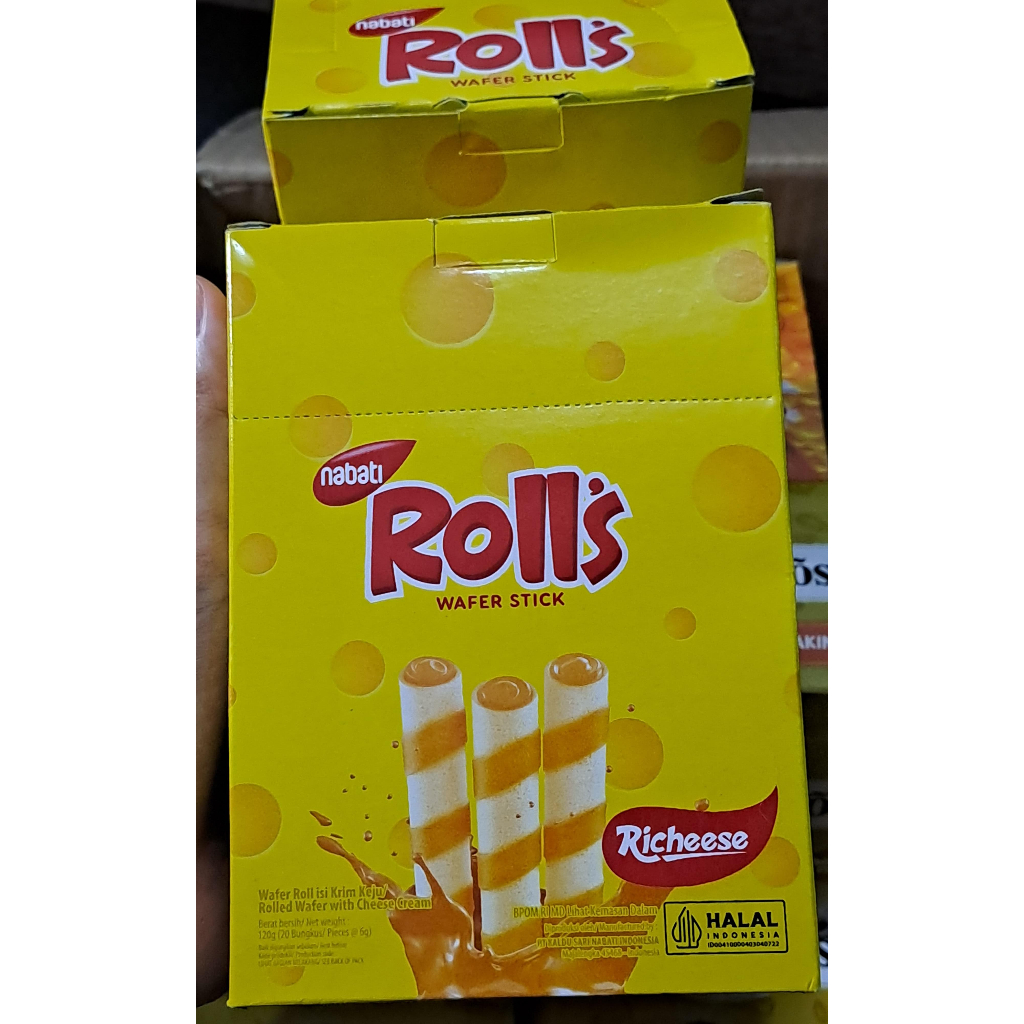 

NABATI ROLL'S WAFER STICK RICHEESE (KEJU) ISI 20 PCS 120 GRAM